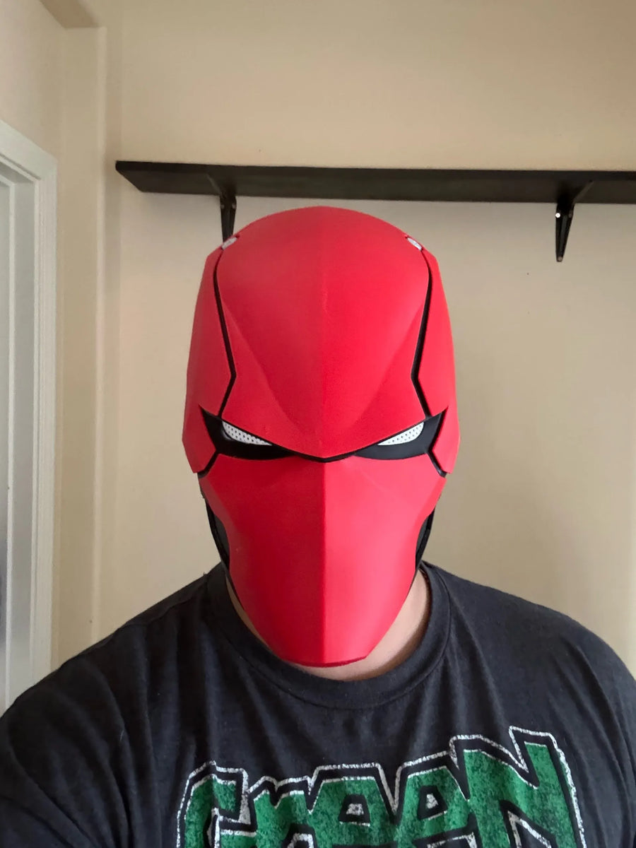 Red Hood – Helmet – view 4