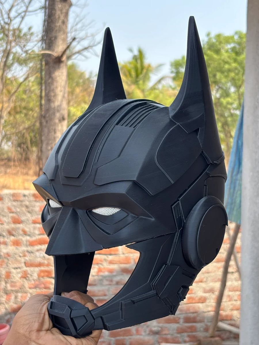 Batman – Armored Cowl – view 4