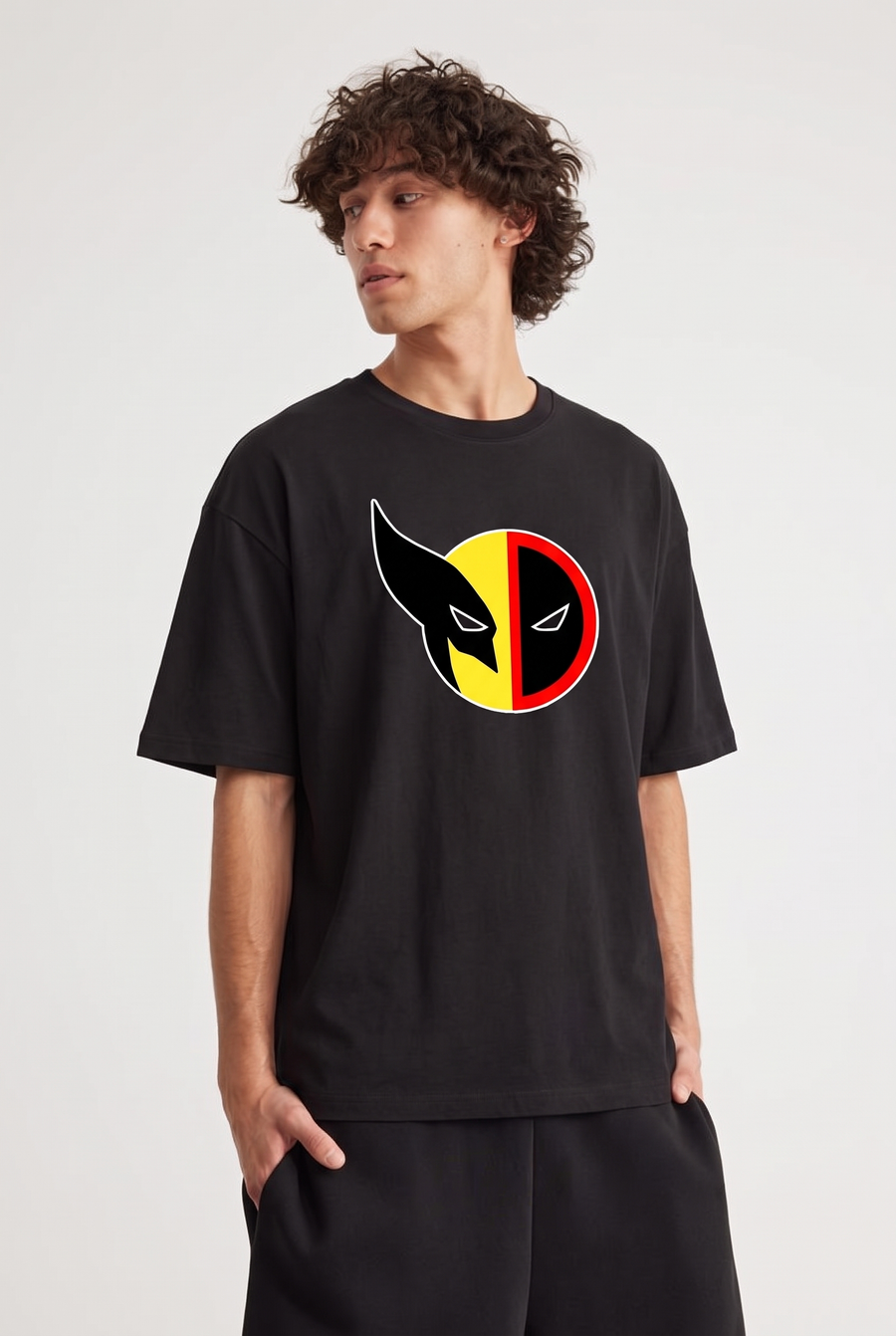 Deadpool & Wolverine – Split Mask Oversized T-Shirt – image 1