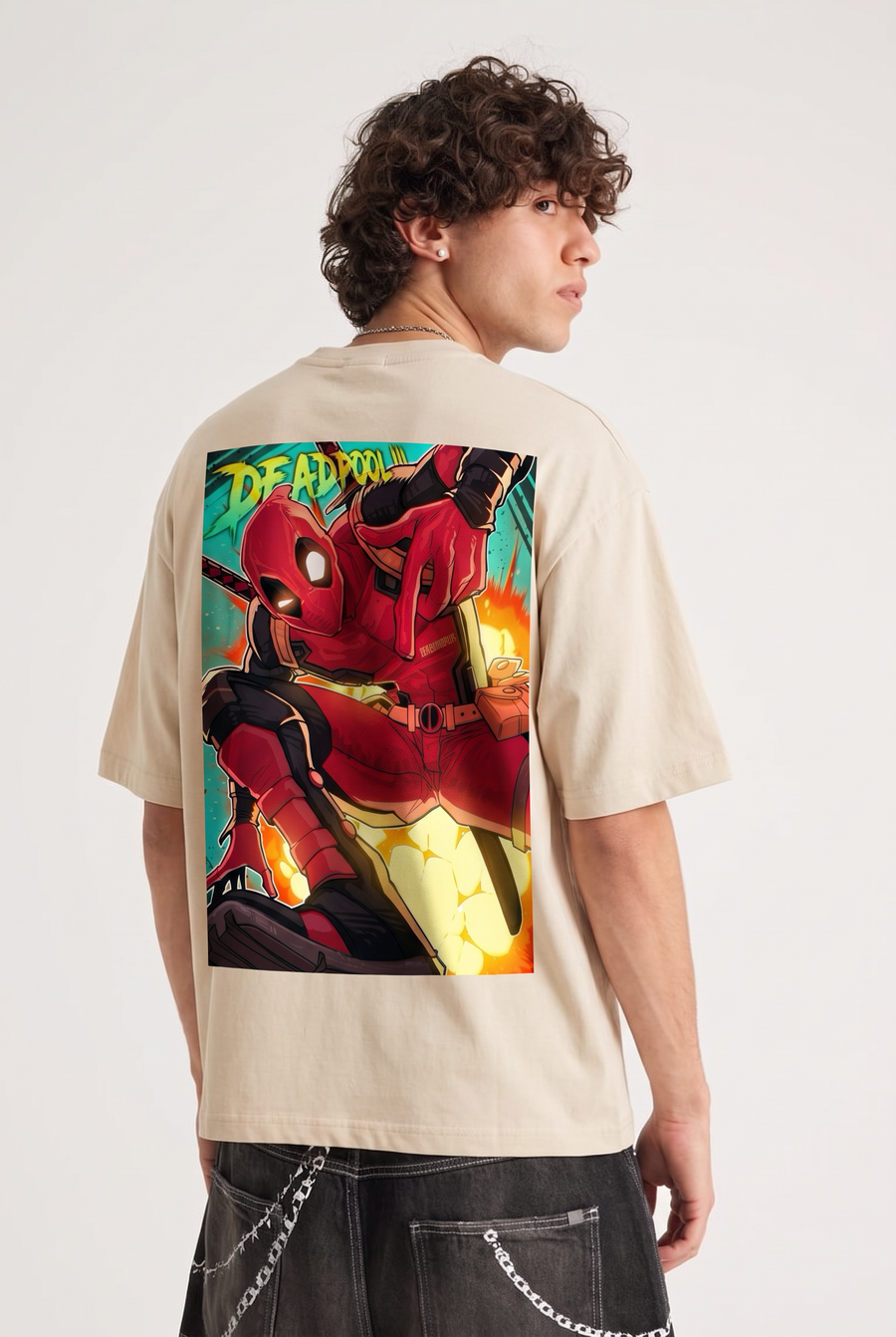 Deadpool – Twin Pistols Oversized T-Shirt – Beige – image 6